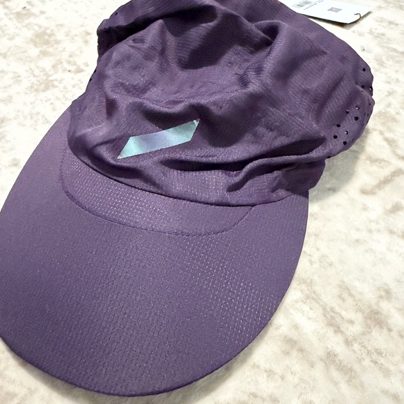 Soar Run cap - Picture 4 of 6